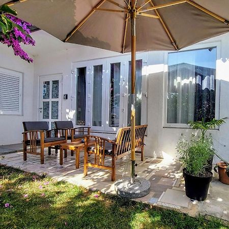 Holiday Home Zora - Family Vacation House Near Protected Area Of The Nature Park Kamenjak, With Green Yard, Wifi, Air-Con Premantura Zewnętrze zdjęcie