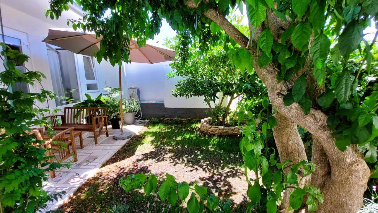 Holiday Home Zora - Family Vacation House Near Protected Area Of The Nature Park Kamenjak, With Green Yard, Wifi, Air-Con Premantura Zewnętrze zdjęcie