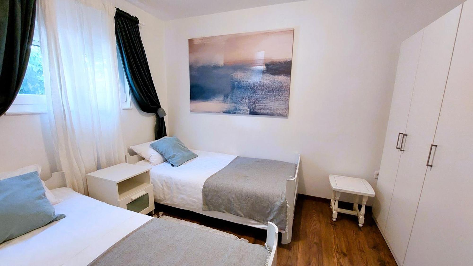 Holiday Home Zora - Family Vacation House Near Protected Area Of The Nature Park Kamenjak, With Green Yard, Wifi, Air-Con Premantura Zewnętrze zdjęcie